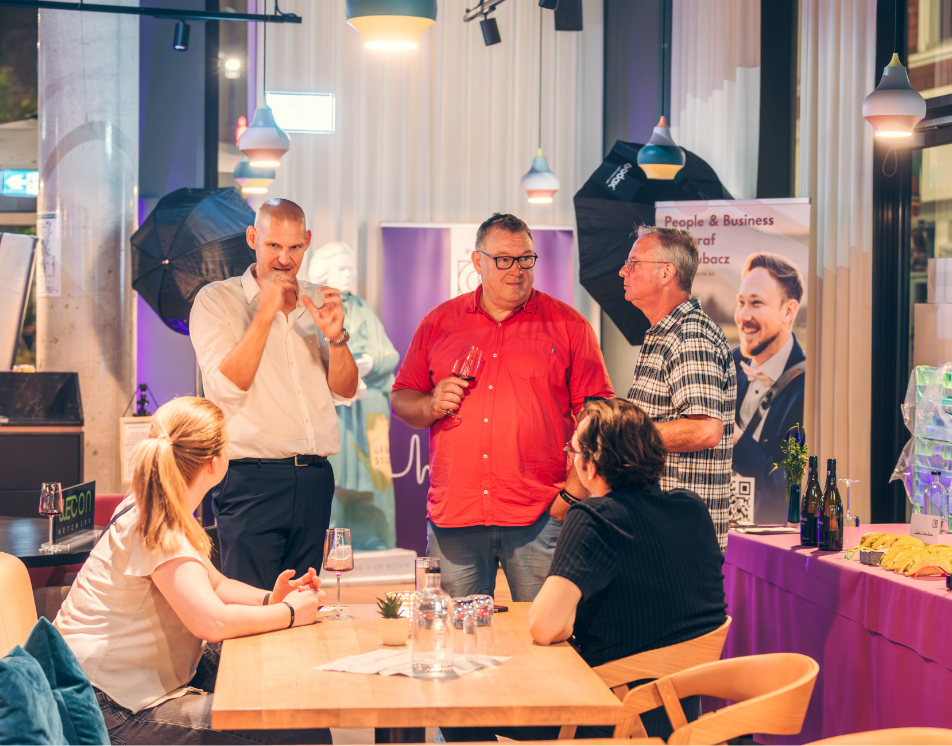 Entspanntes Dinner und Party